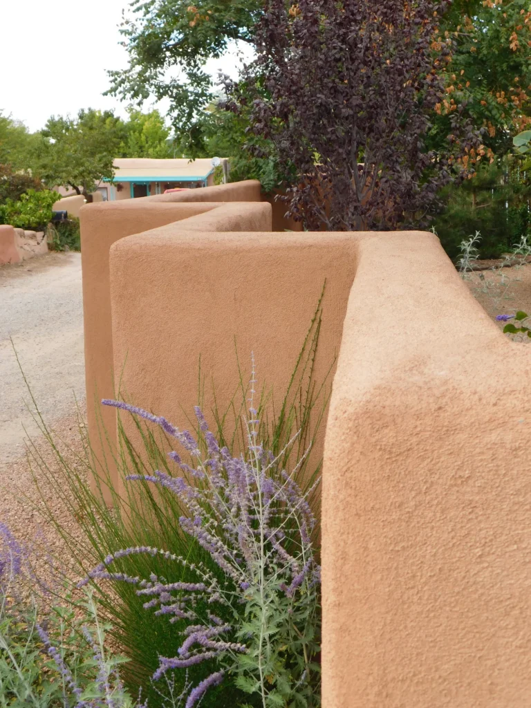 SteppedStuccoWall_SantaFe_GreenTrail_Landscape